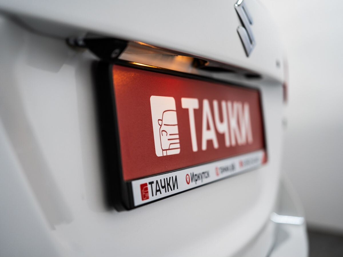 Suzuki SX4 2013 - фото автомобиля