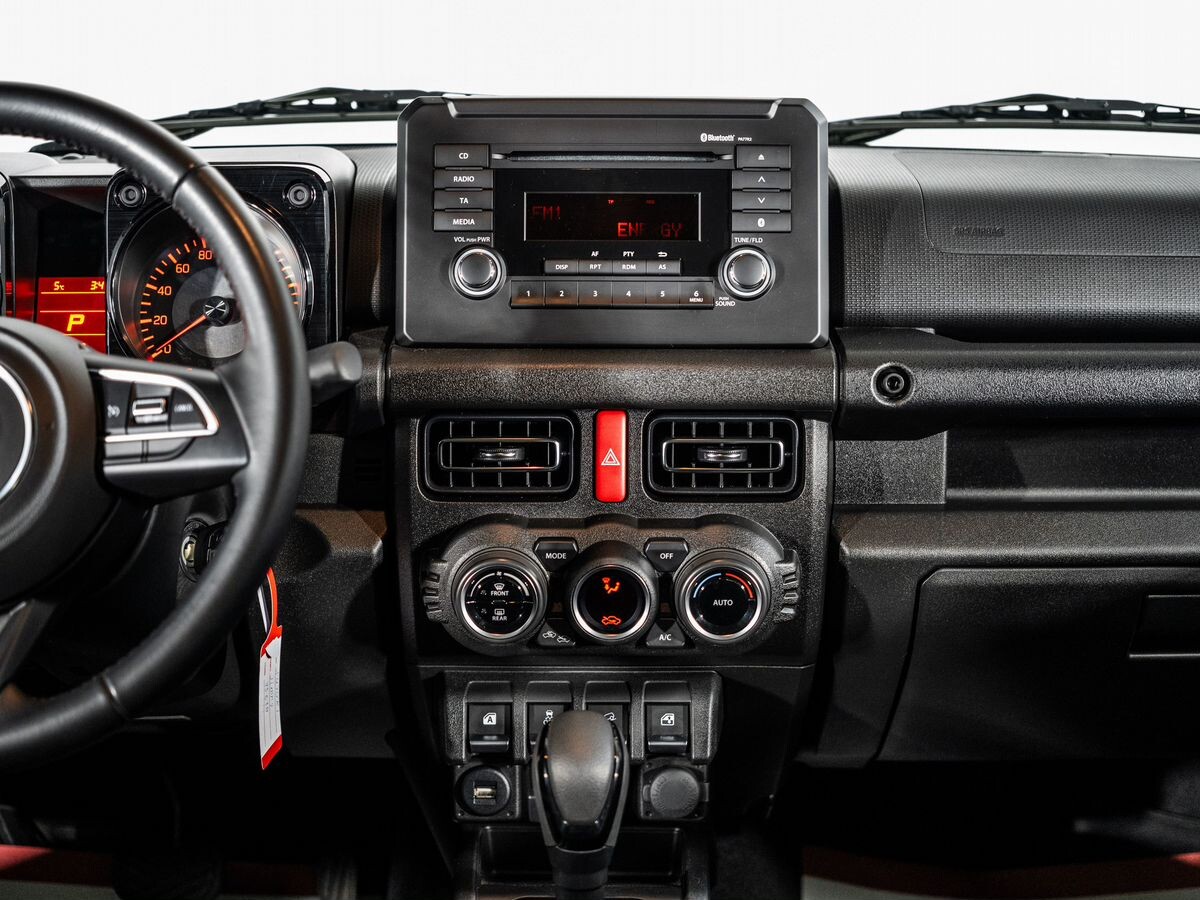 Suzuki Jimny 2021 - фото автомобиля