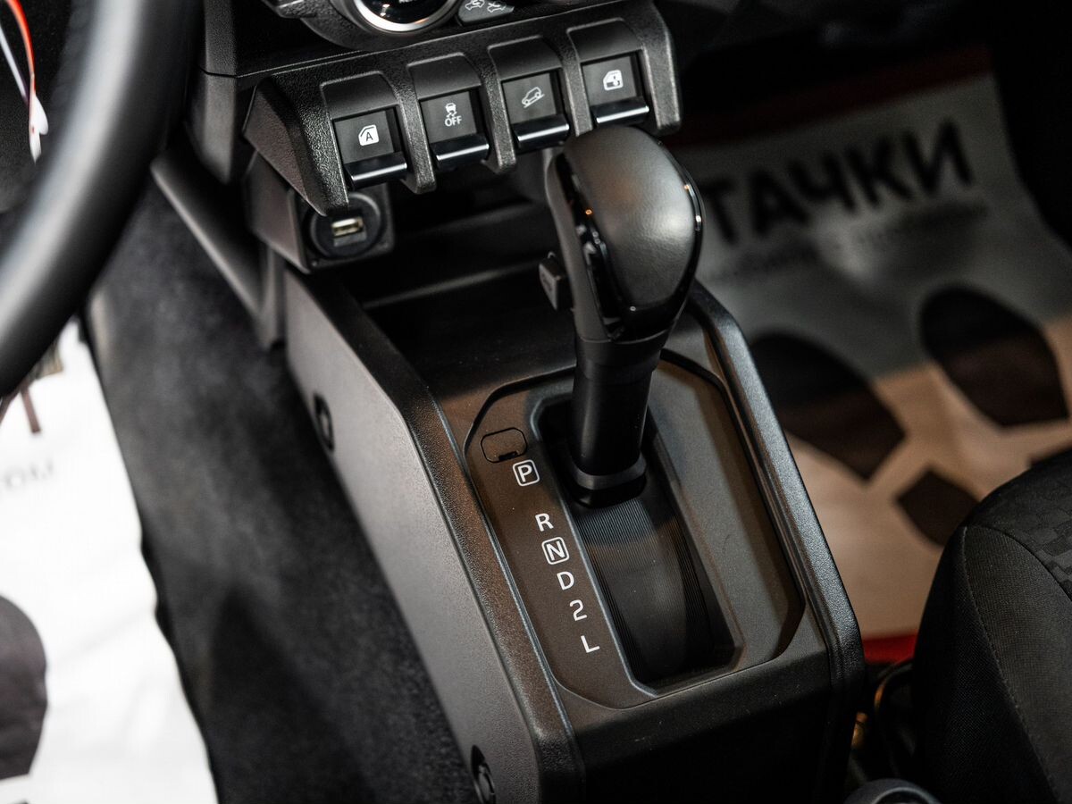 Suzuki Jimny 2021 - фото автомобиля