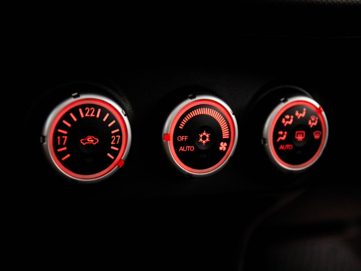 Mitsubishi Outlander 2006 - фото автомобиля