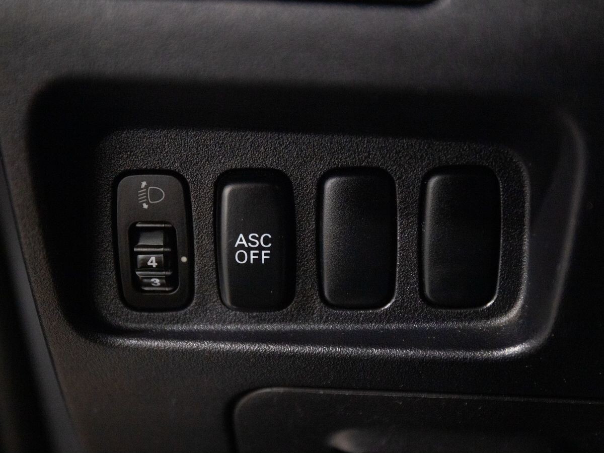 Mitsubishi Outlander 2006 - фото автомобиля