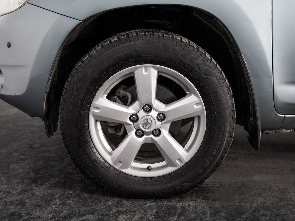 Toyota RAV4 2006 - фото автомобиля