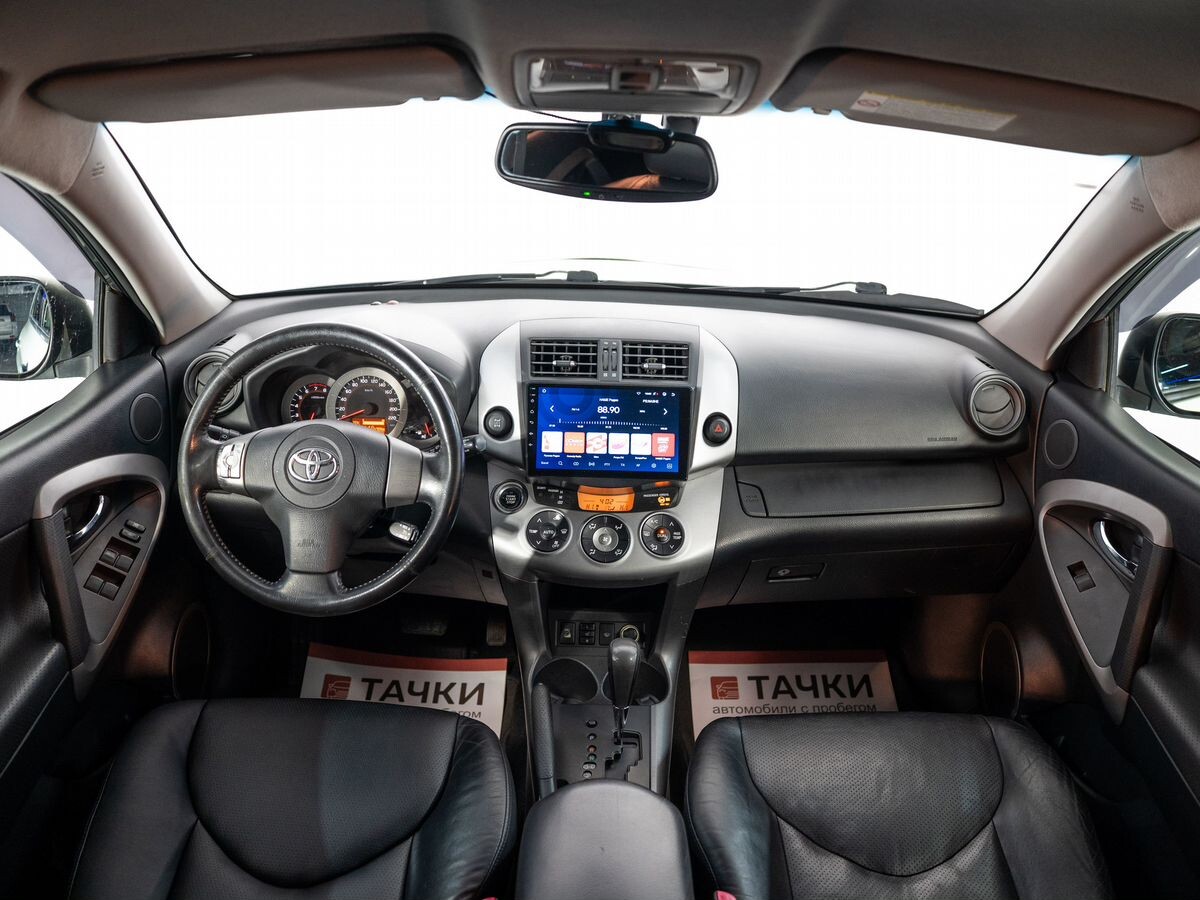 Toyota RAV4 2006 - фото автомобиля