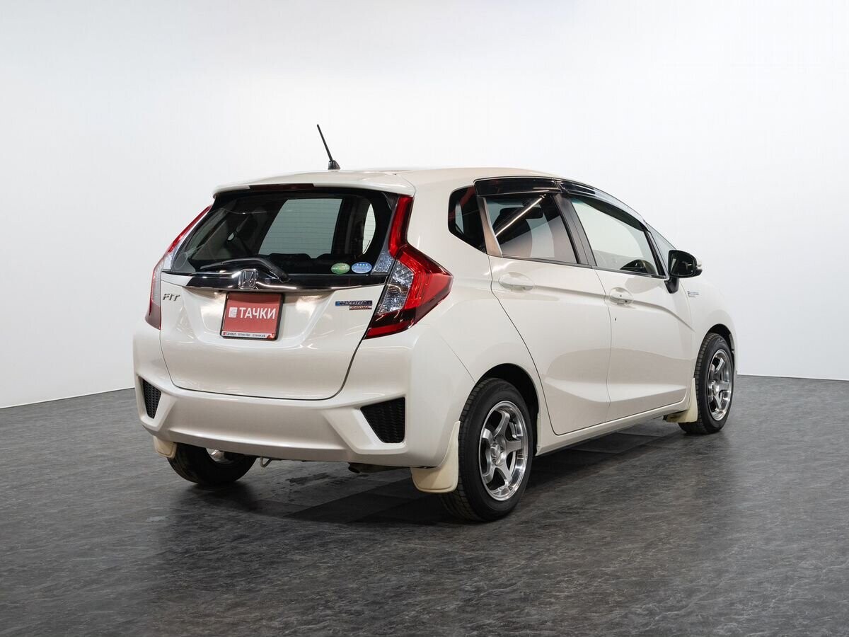 Honda Fit 2016 - фото автомобиля