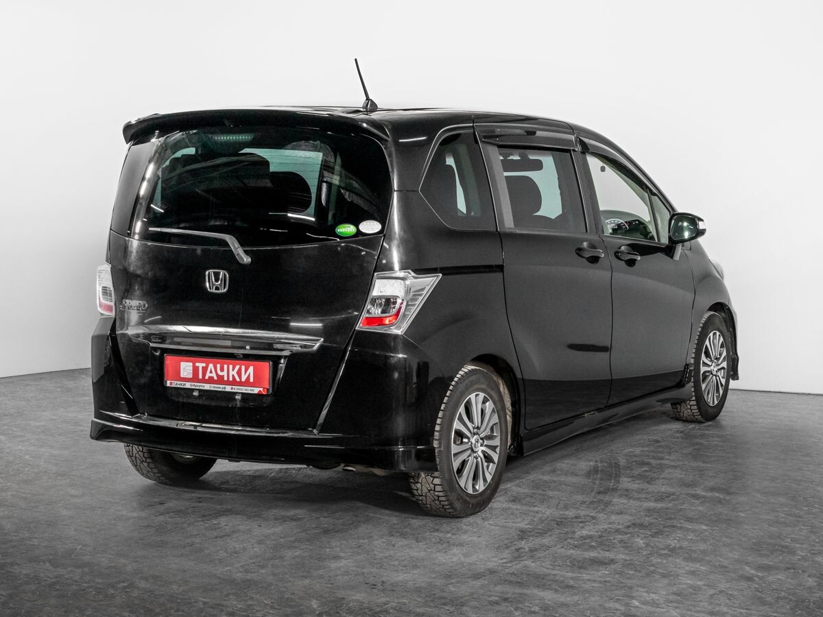 Honda Freed 2013 - фото автомобиля