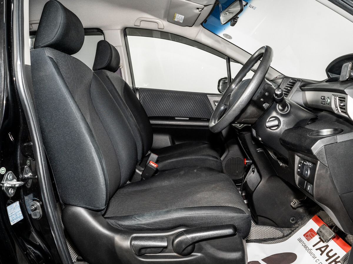 Honda Freed 2013 - фото автомобиля