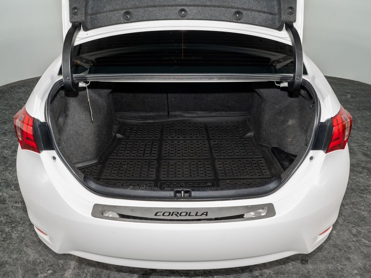 Toyota Corolla 2014 - фото автомобиля