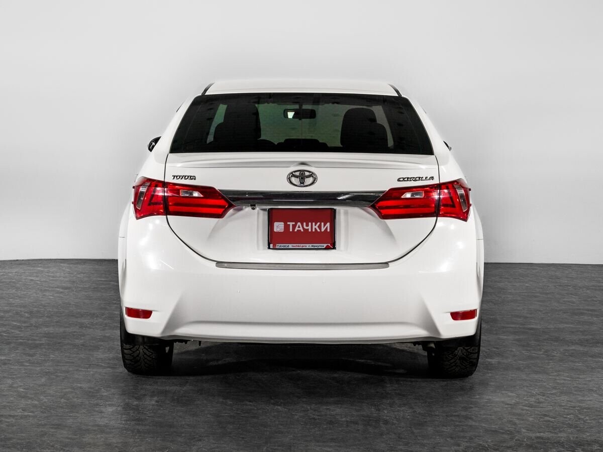 Toyota Corolla 2014 - фото автомобиля
