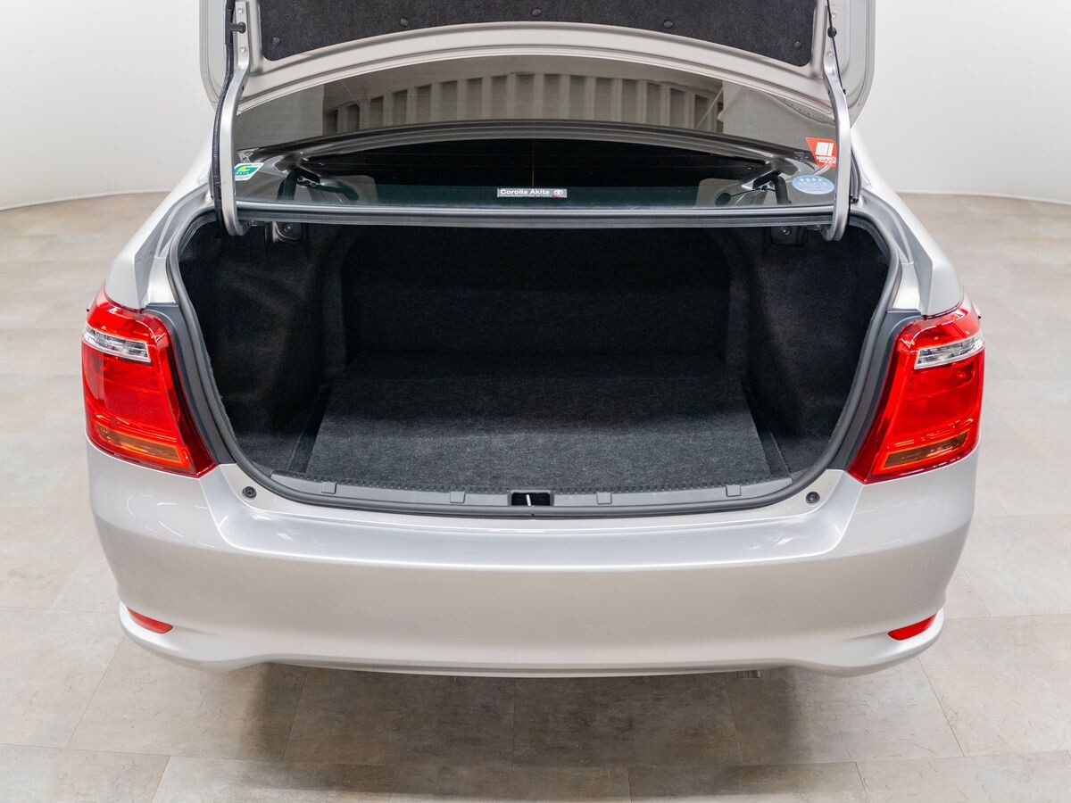 Toyota Corolla 2019 - фото автомобиля