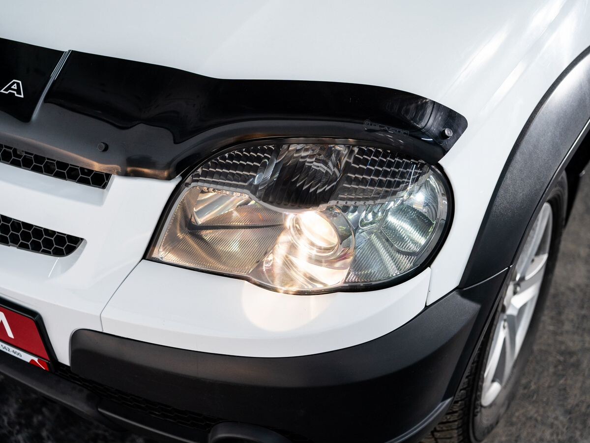 Chevrolet Niva 2015 - фото автомобиля