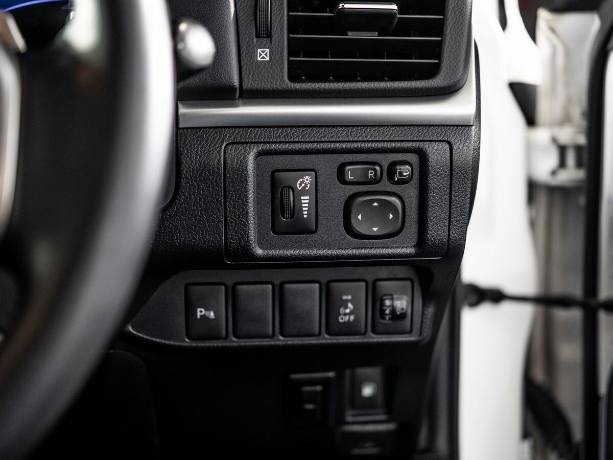 Lexus CT 2012 - фото автомобиля