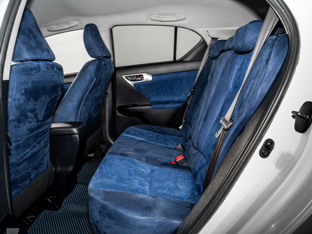 Lexus CT 2012 - фото автомобиля