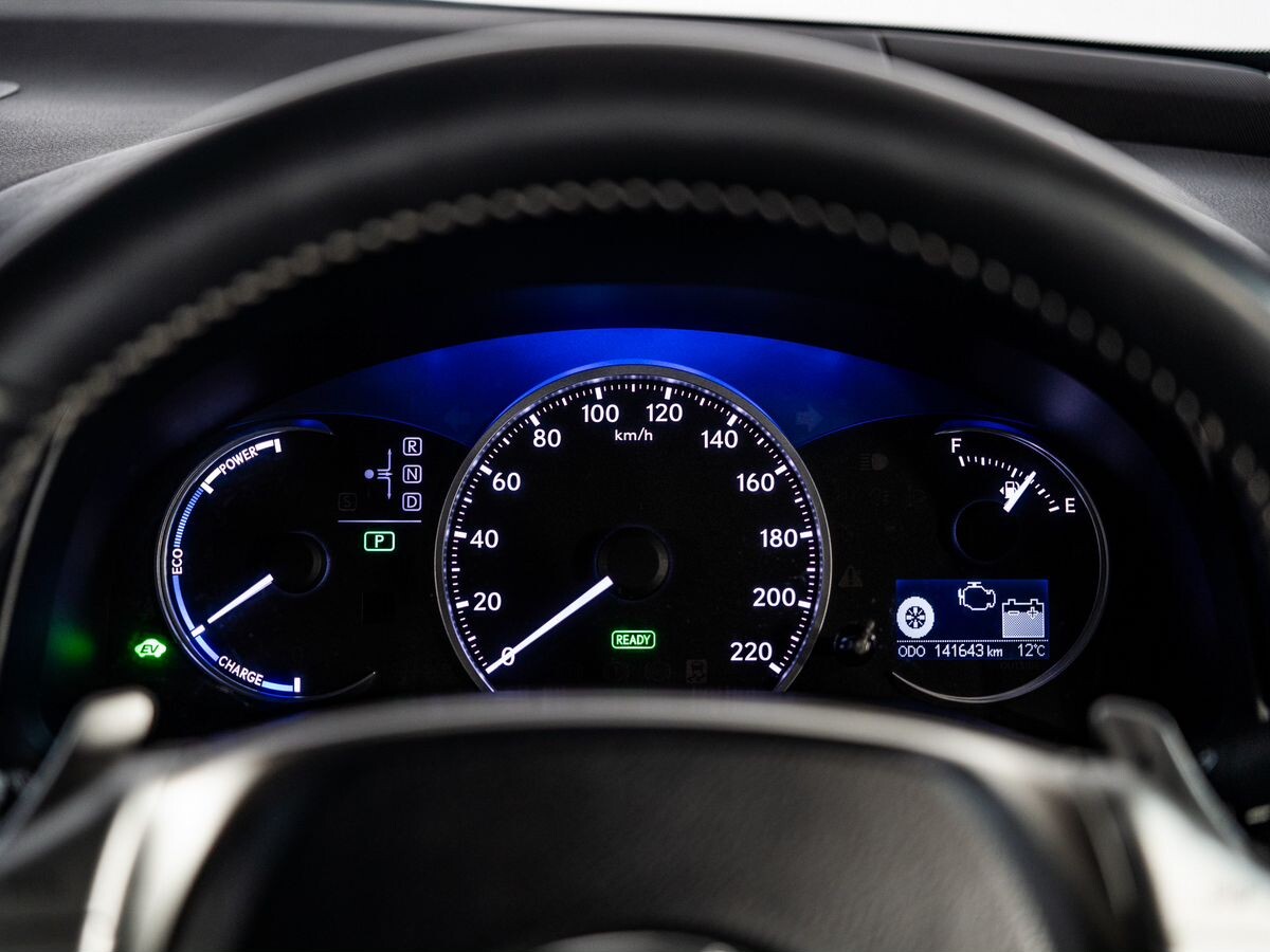 Lexus CT 2012 - фото автомобиля