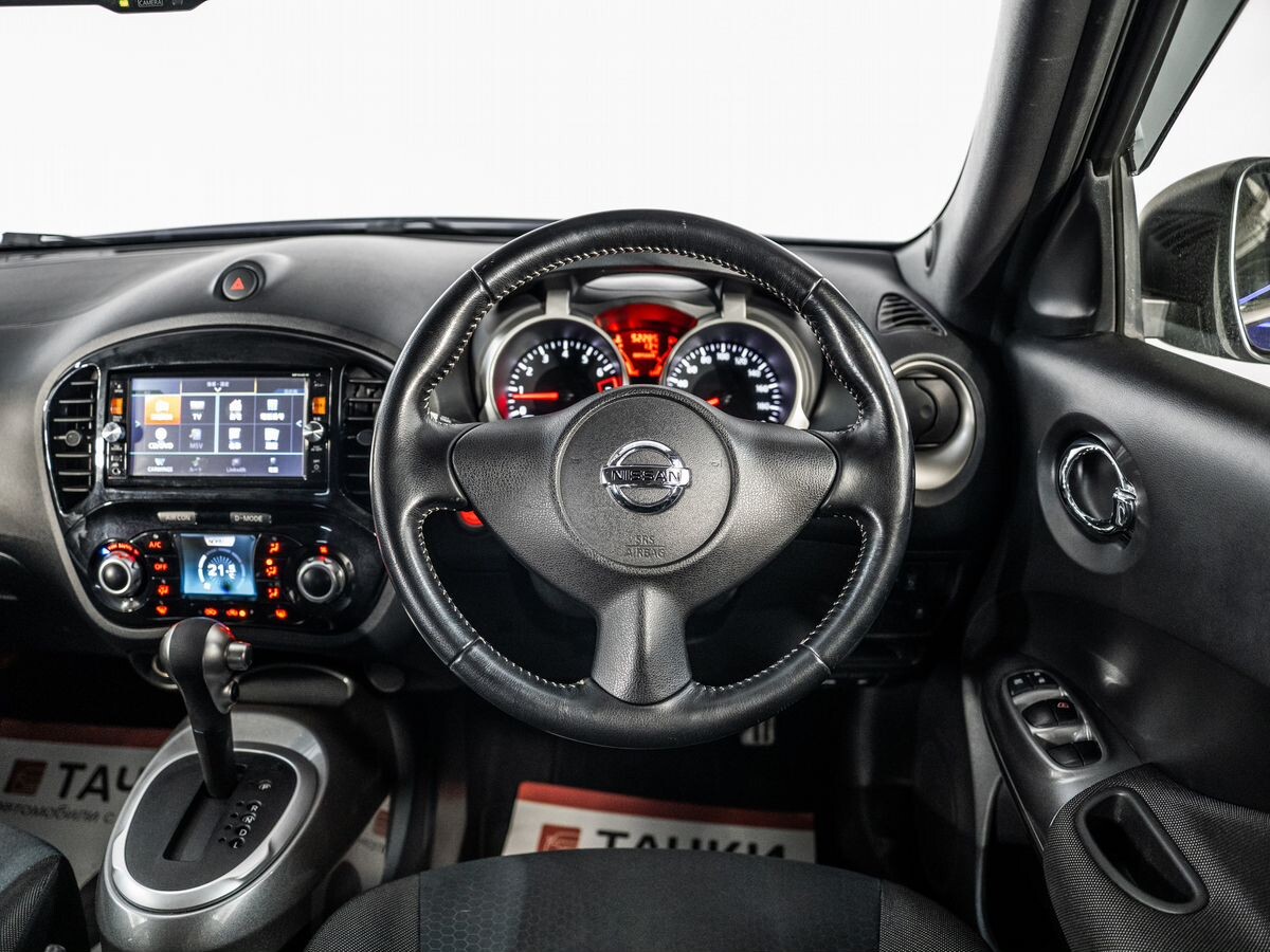 Nissan Juke 2015 - фото автомобиля