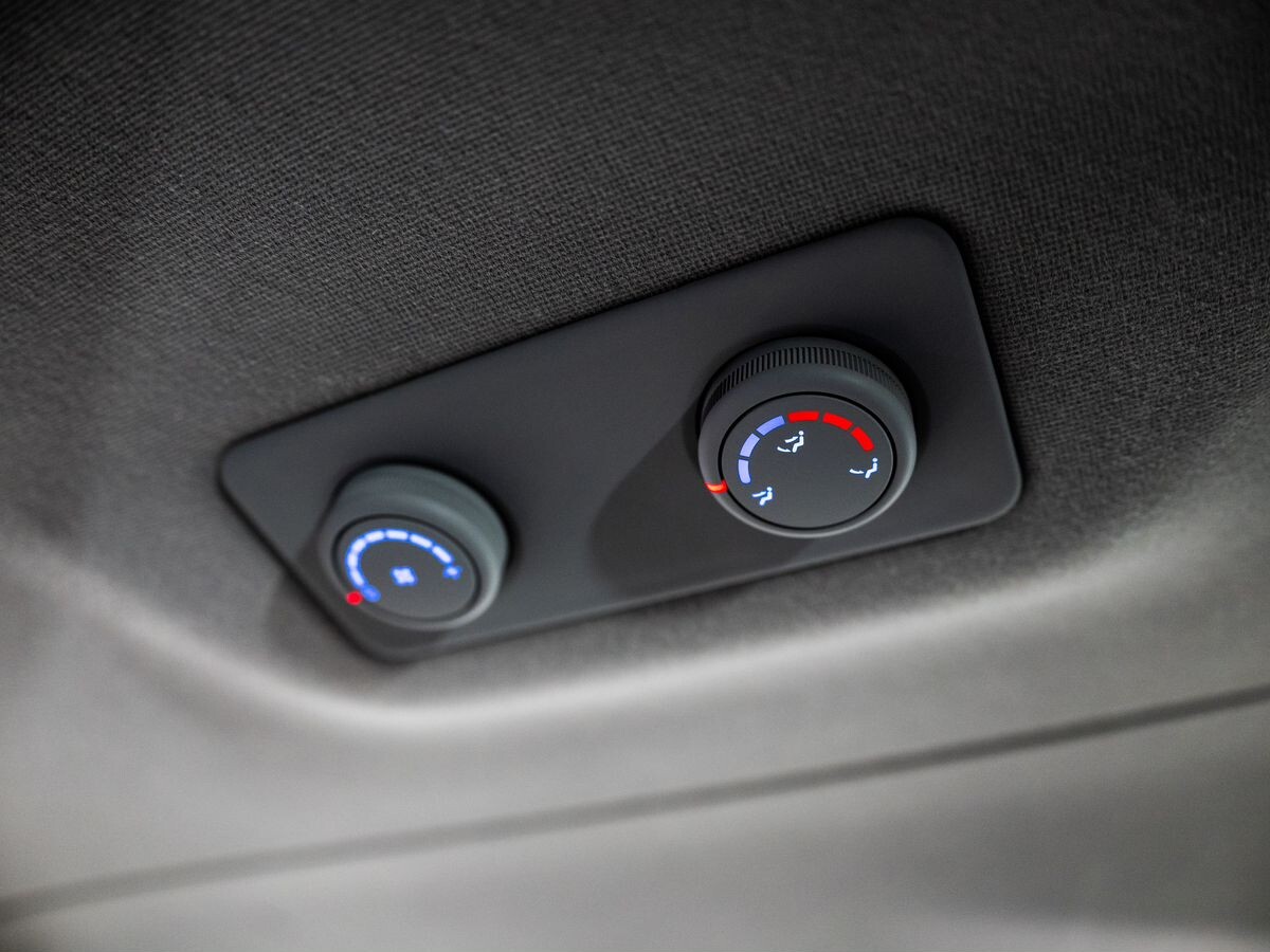 Hyundai Grand Starex 2018 - фото автомобиля