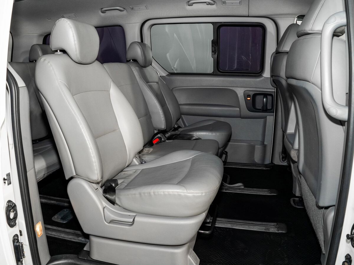 Hyundai Grand Starex 2018 - фото автомобиля