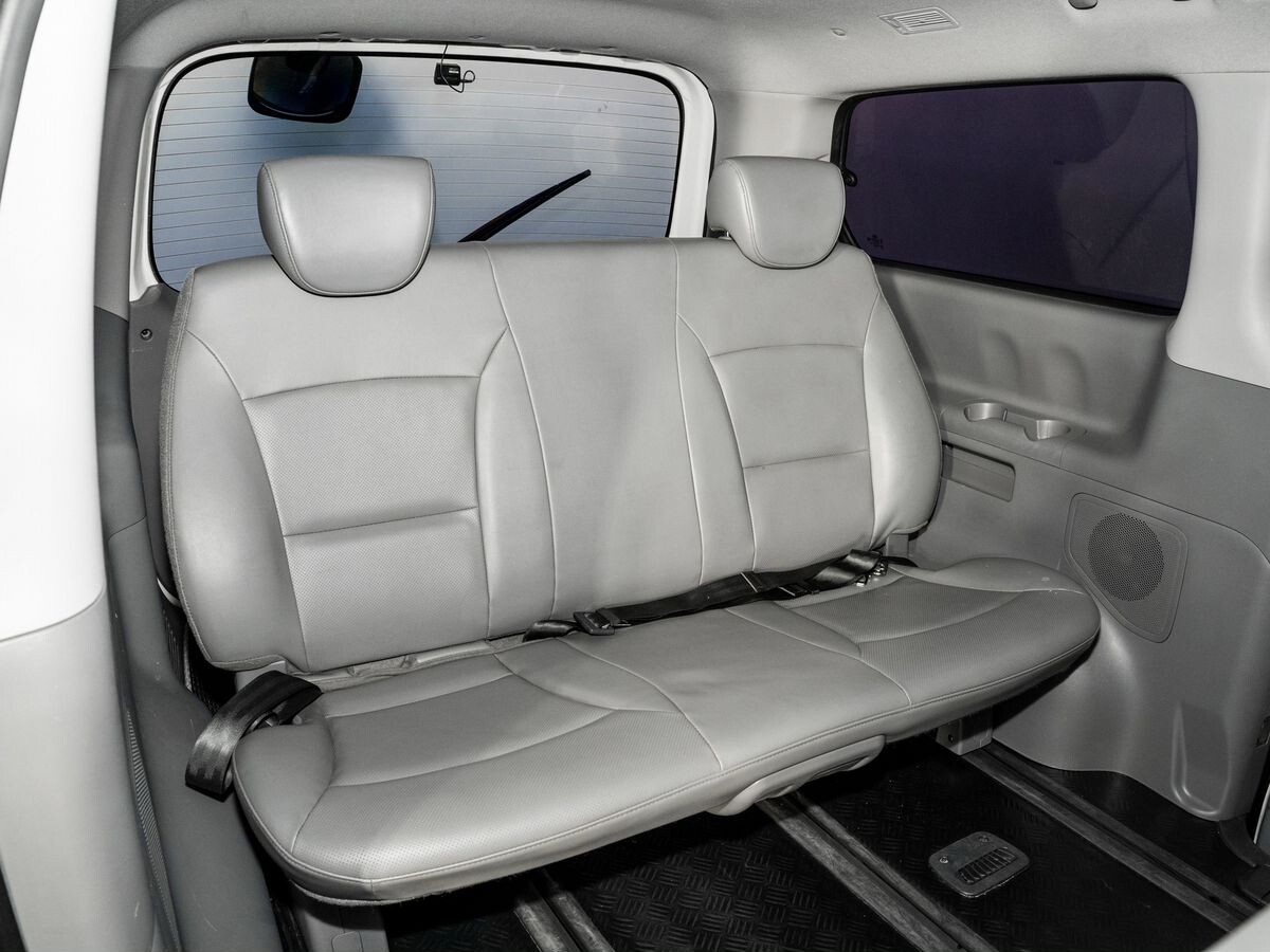 Hyundai Grand Starex 2018 - фото автомобиля