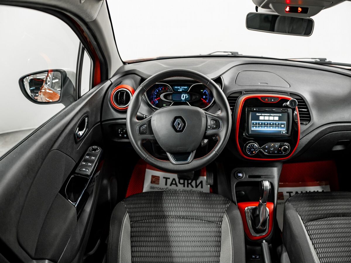 Renault Kaptur 2017 - фото автомобиля