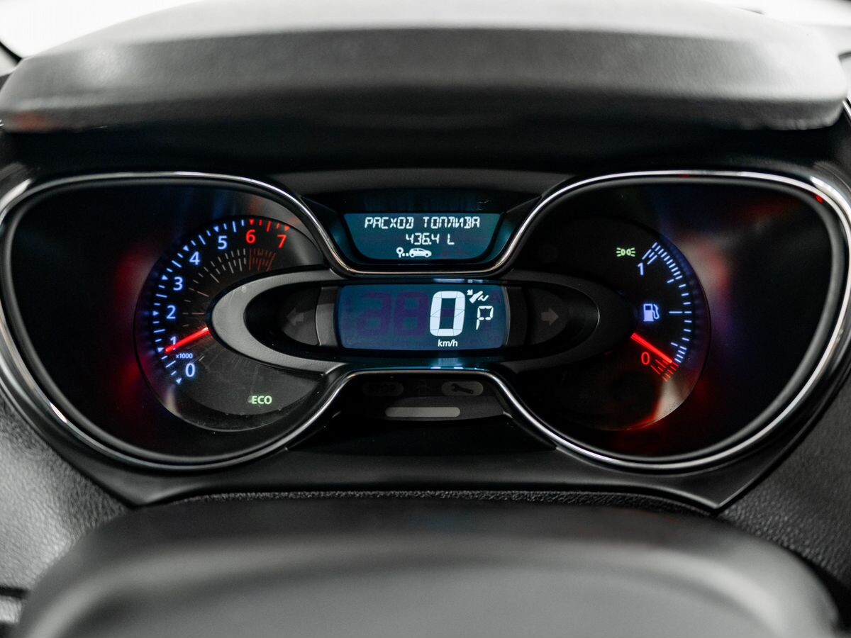 Renault Kaptur 2017 - фото автомобиля