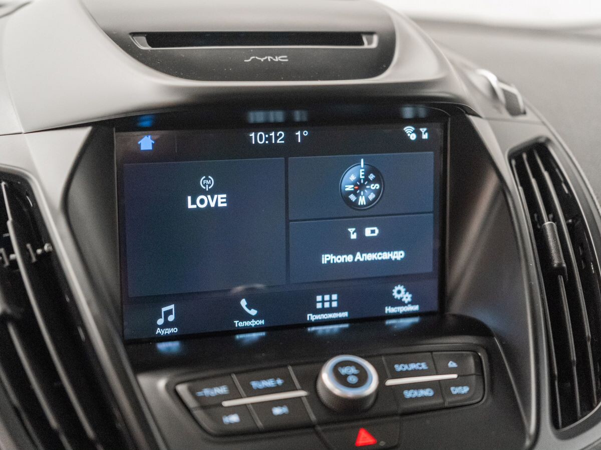 Ford Kuga 2017 - фото автомобиля