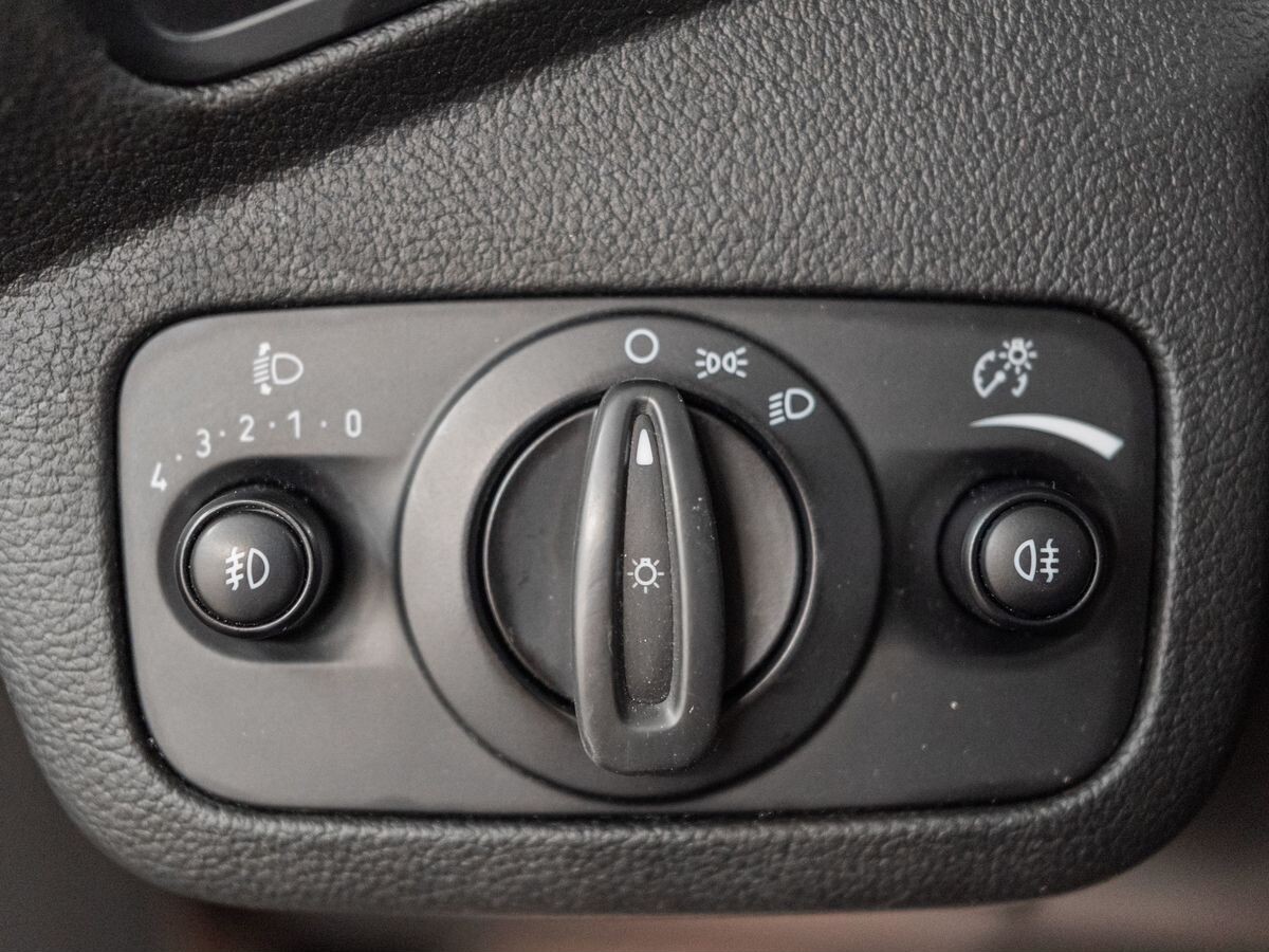 Ford Kuga 2017 - фото автомобиля