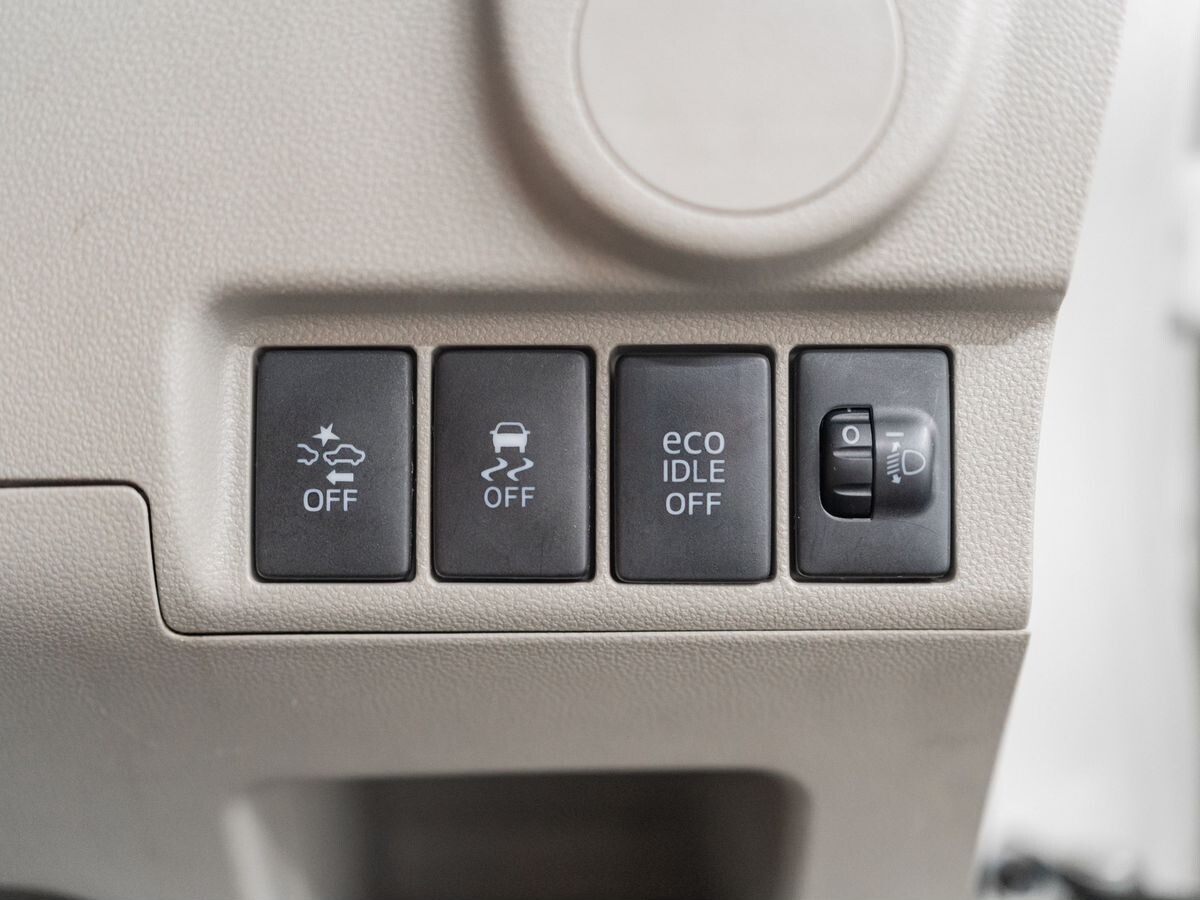 Daihatsu Move 2015 - фото автомобиля