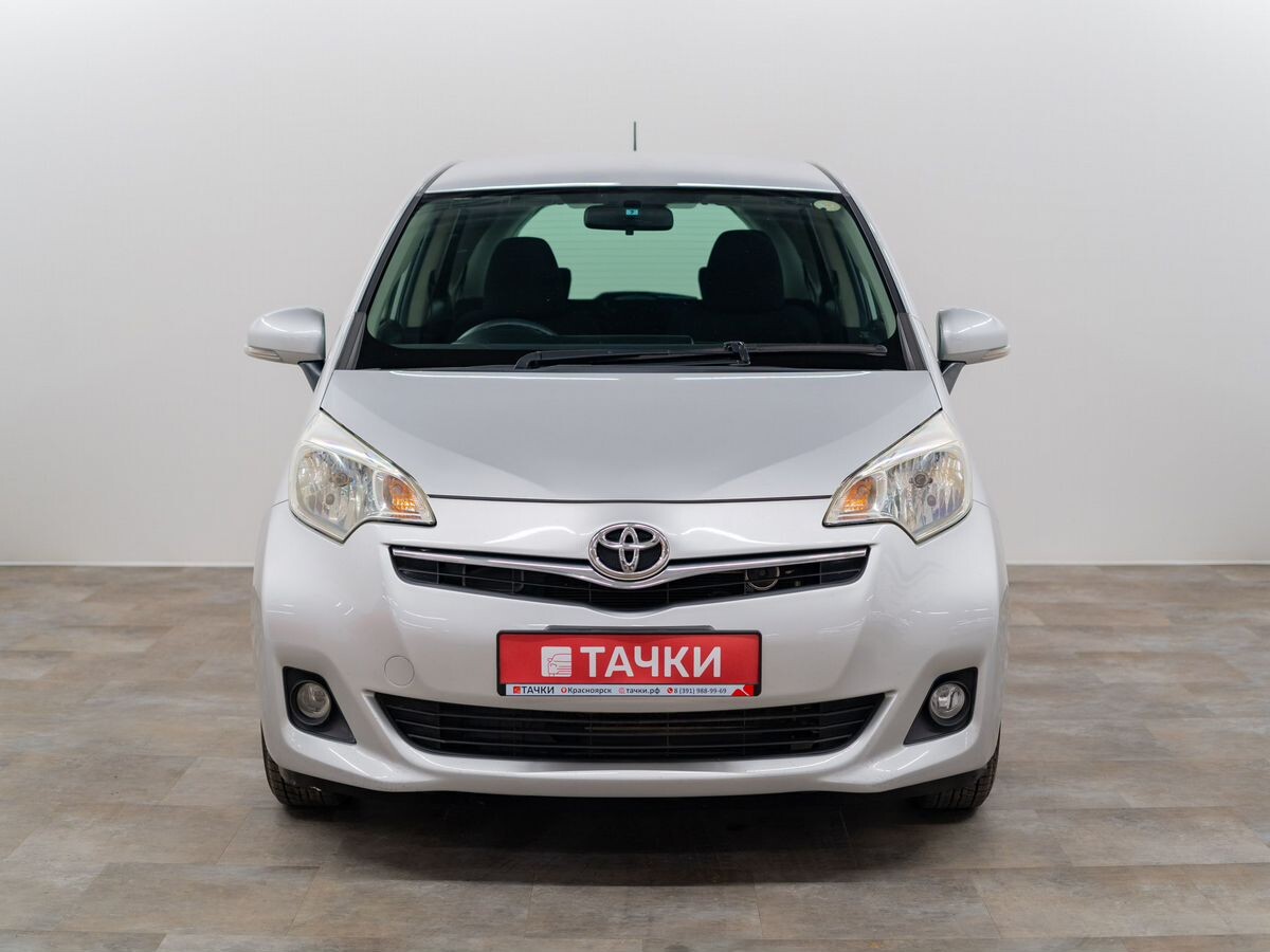 Toyota Ractis 2011 - фото автомобиля