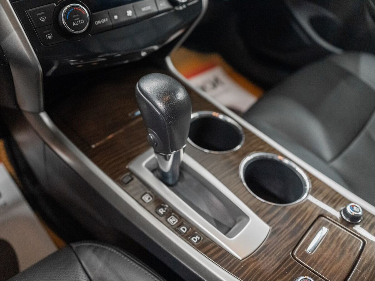 Nissan Teana 2015 - фото автомобиля