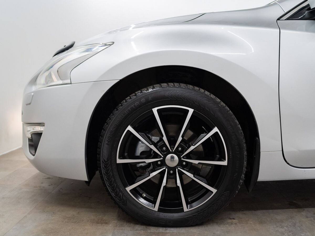 Nissan Teana 2015 - фото автомобиля