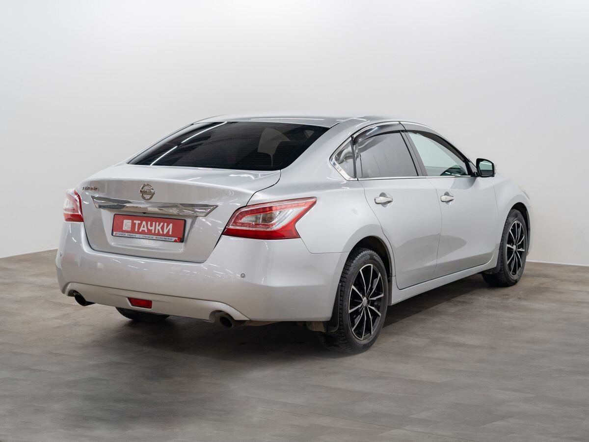 Nissan Teana 2015 - фото автомобиля