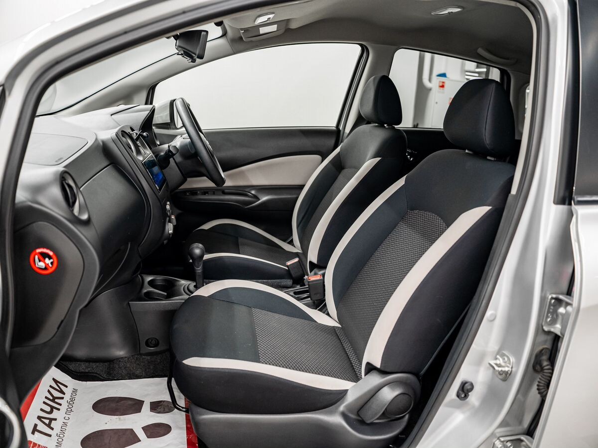 Nissan Note 2018 - фото автомобиля