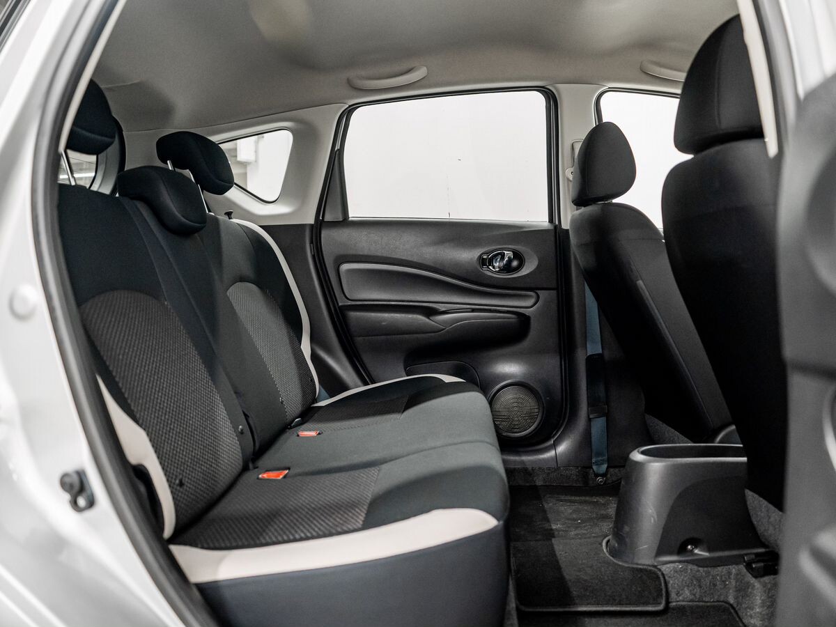 Nissan Note 2018 - фото автомобиля