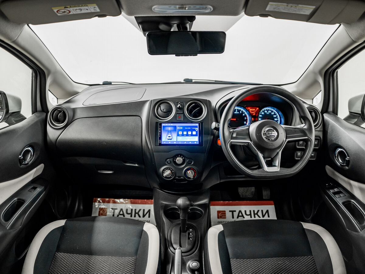 Nissan Note 2018 - фото автомобиля