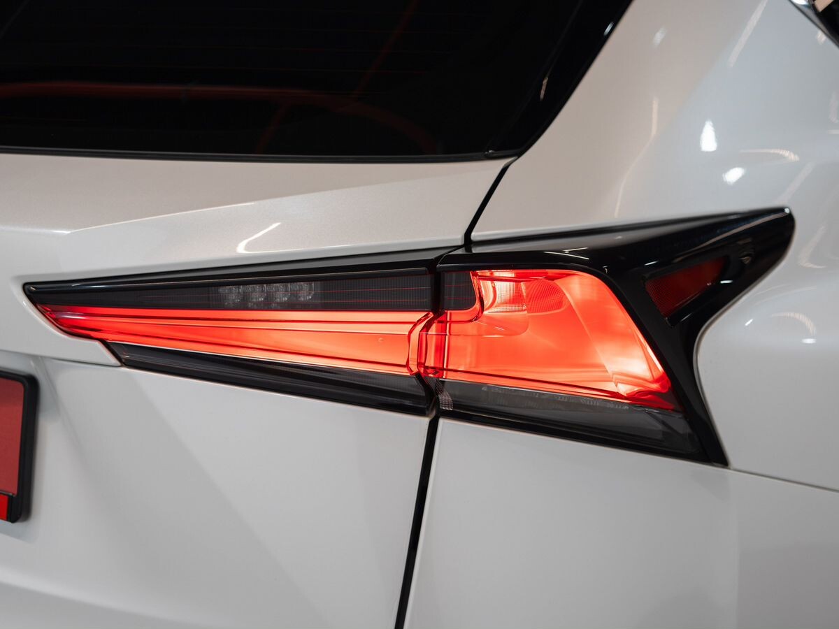 Lexus NX 2018 - фото автомобиля