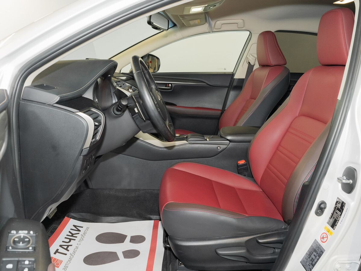 Lexus NX 2018 - фото автомобиля