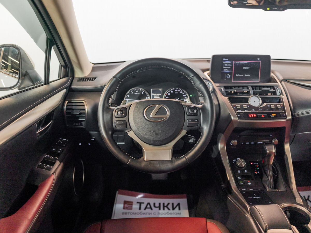 Lexus NX 2018 - фото автомобиля