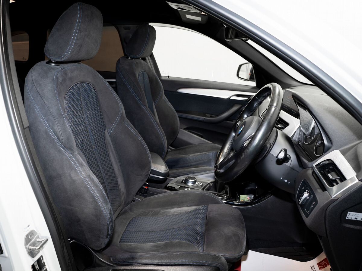 BMW X1 2016 - фото автомобиля