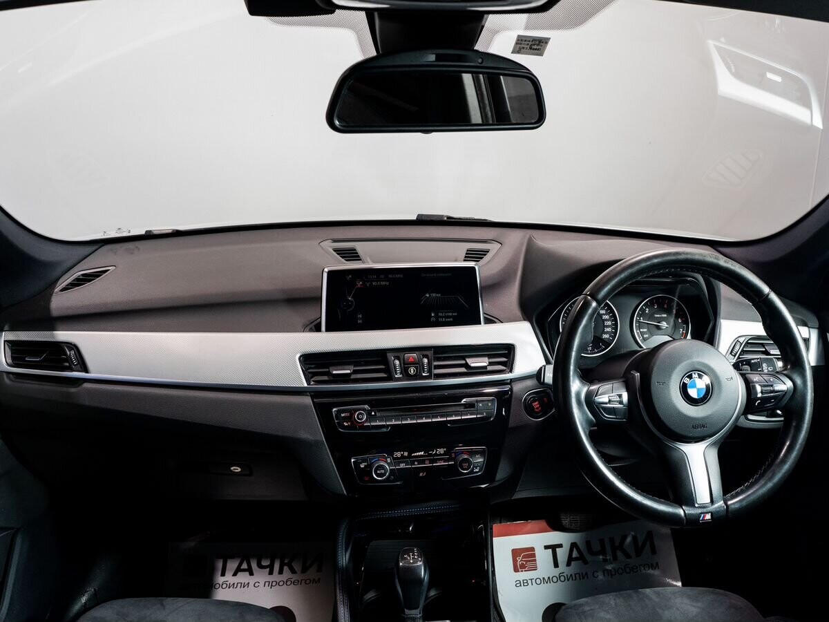 BMW X1 2016 - фото автомобиля