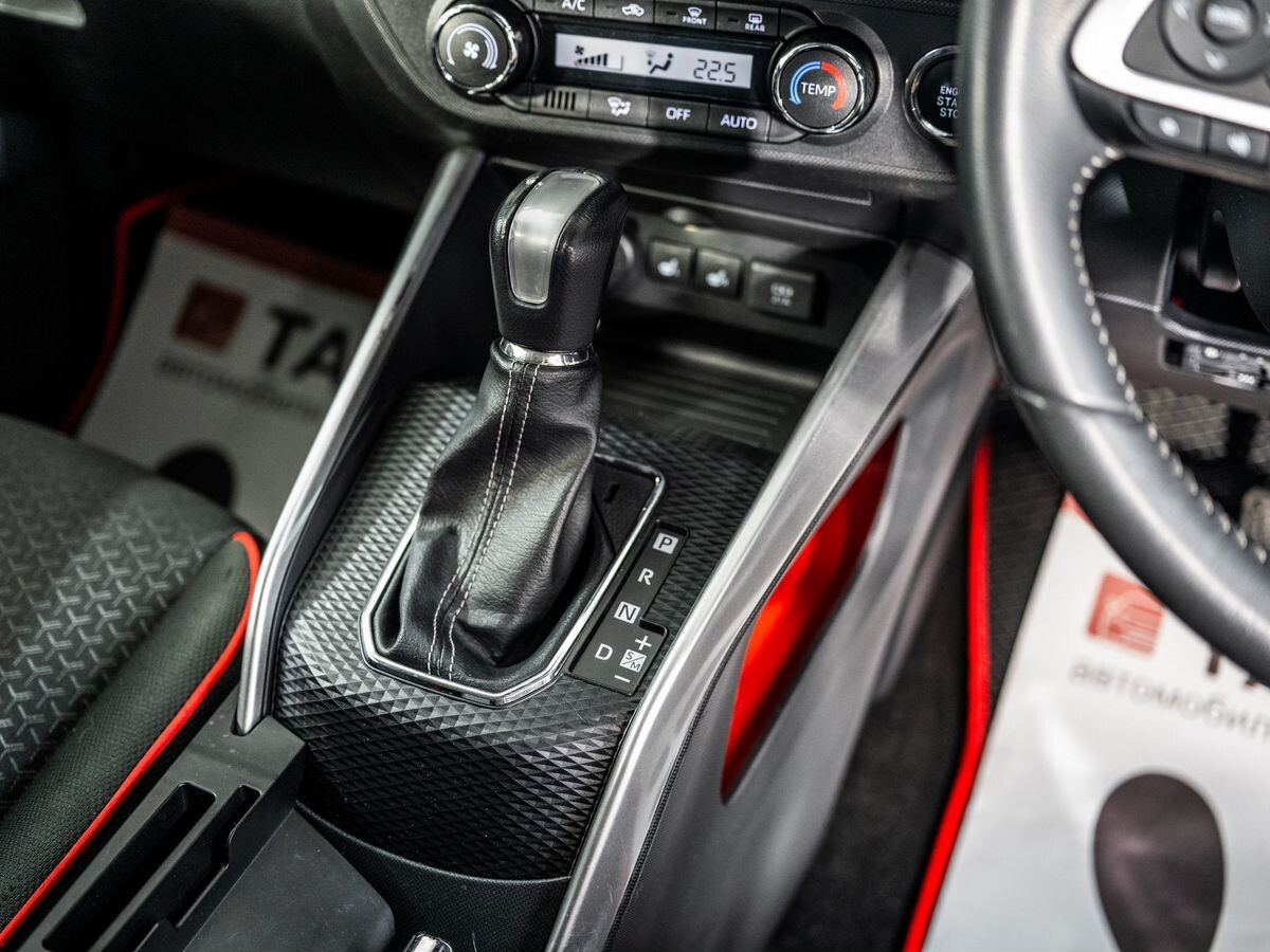 Toyota Raize 2020 - фото автомобиля