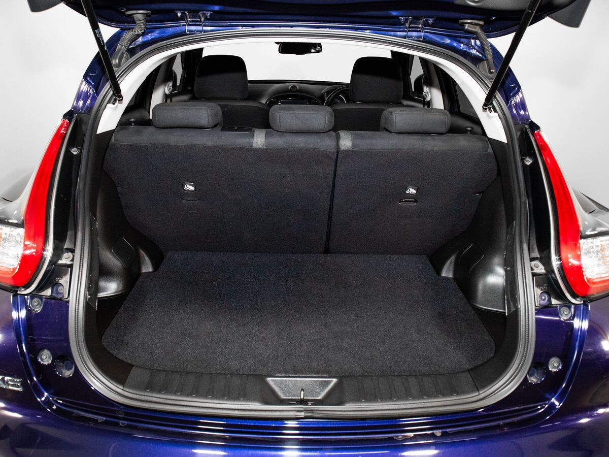 Nissan Juke 2019 - фото автомобиля