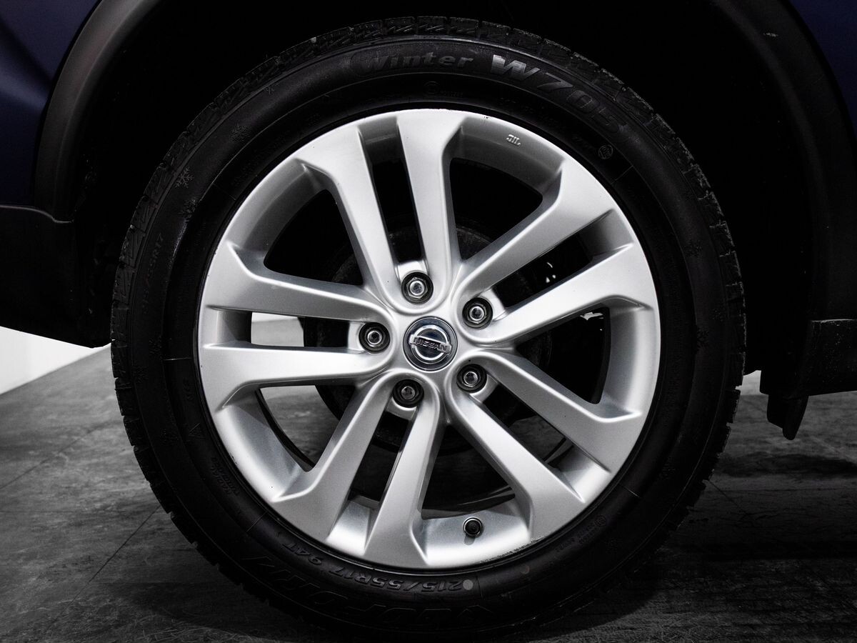 Nissan Juke 2019 - фото автомобиля