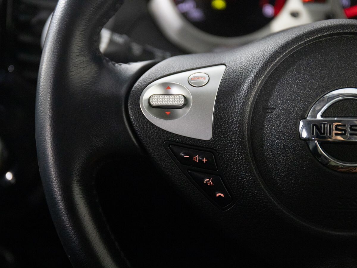 Nissan Juke 2019 - фото автомобиля