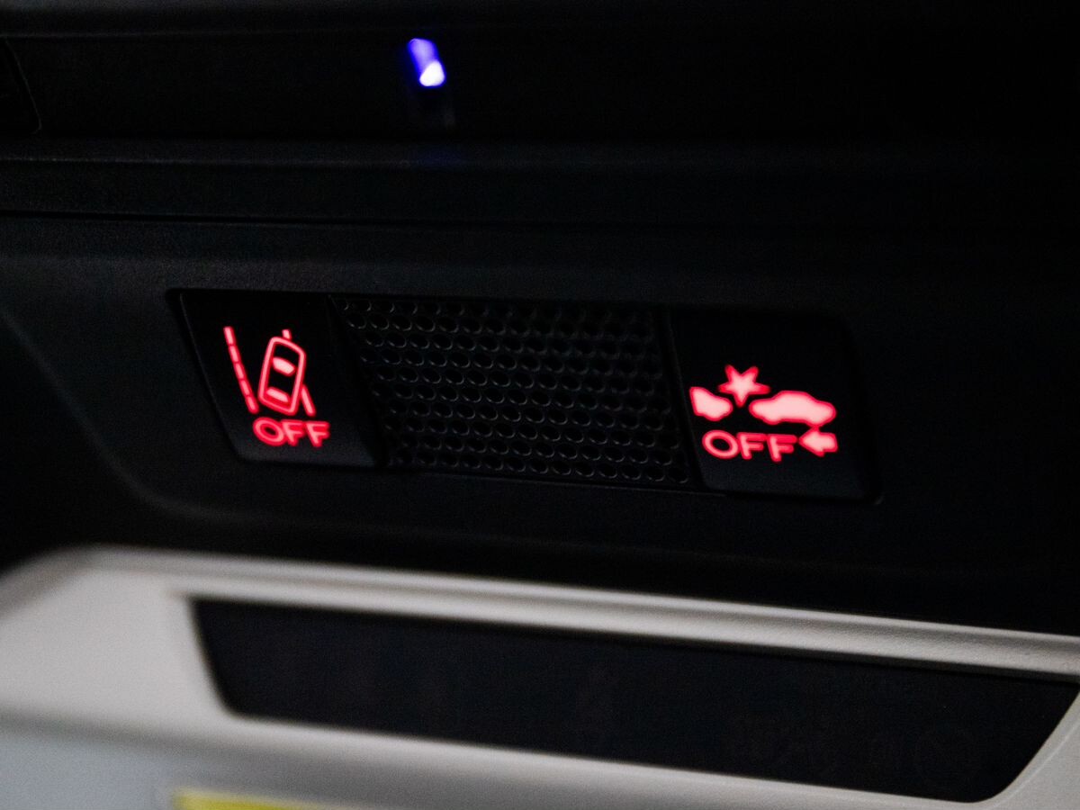 Subaru Impreza 2019 - фото автомобиля