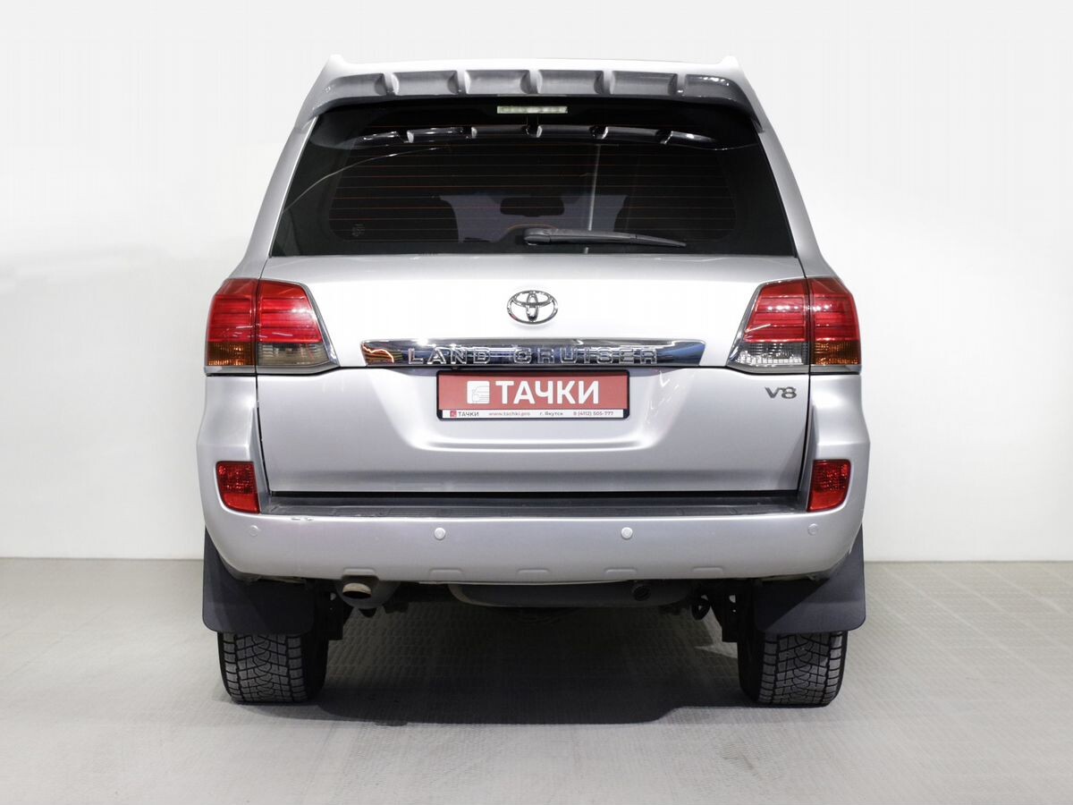 Toyota Land Cruiser 2008 - фото автомобиля