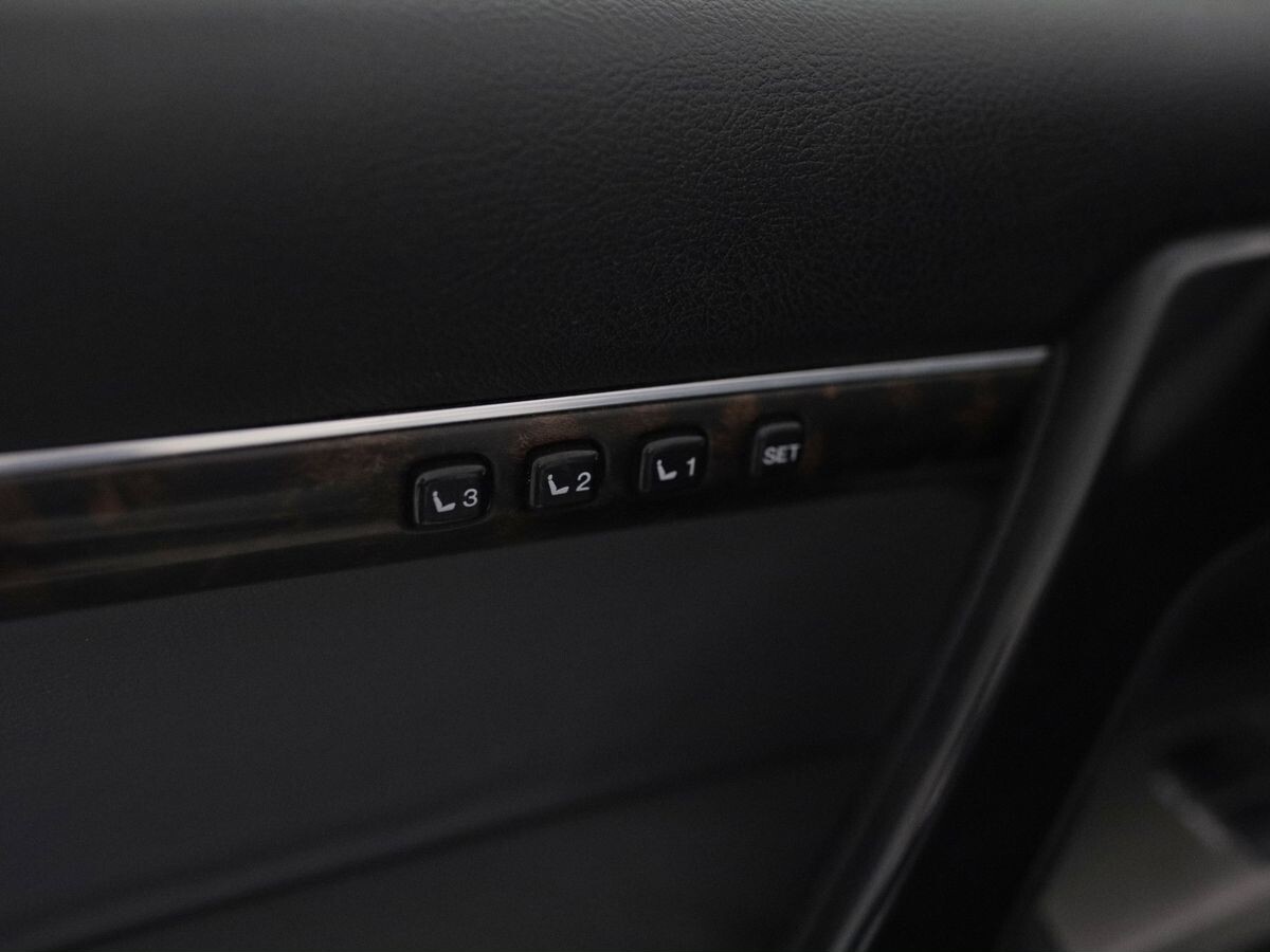 Toyota Land Cruiser 2008 - фото автомобиля