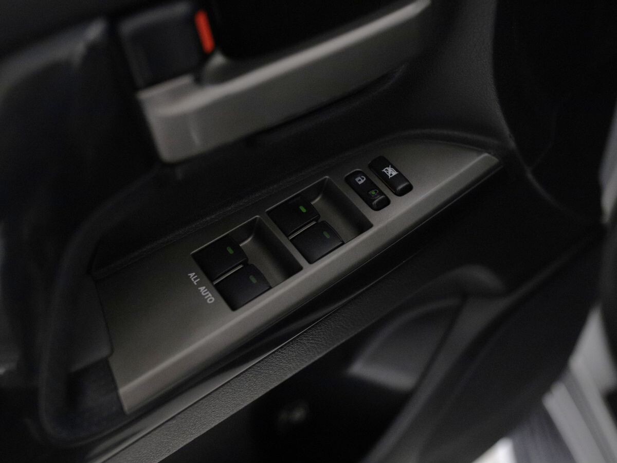 Toyota Land Cruiser 2008 - фото автомобиля