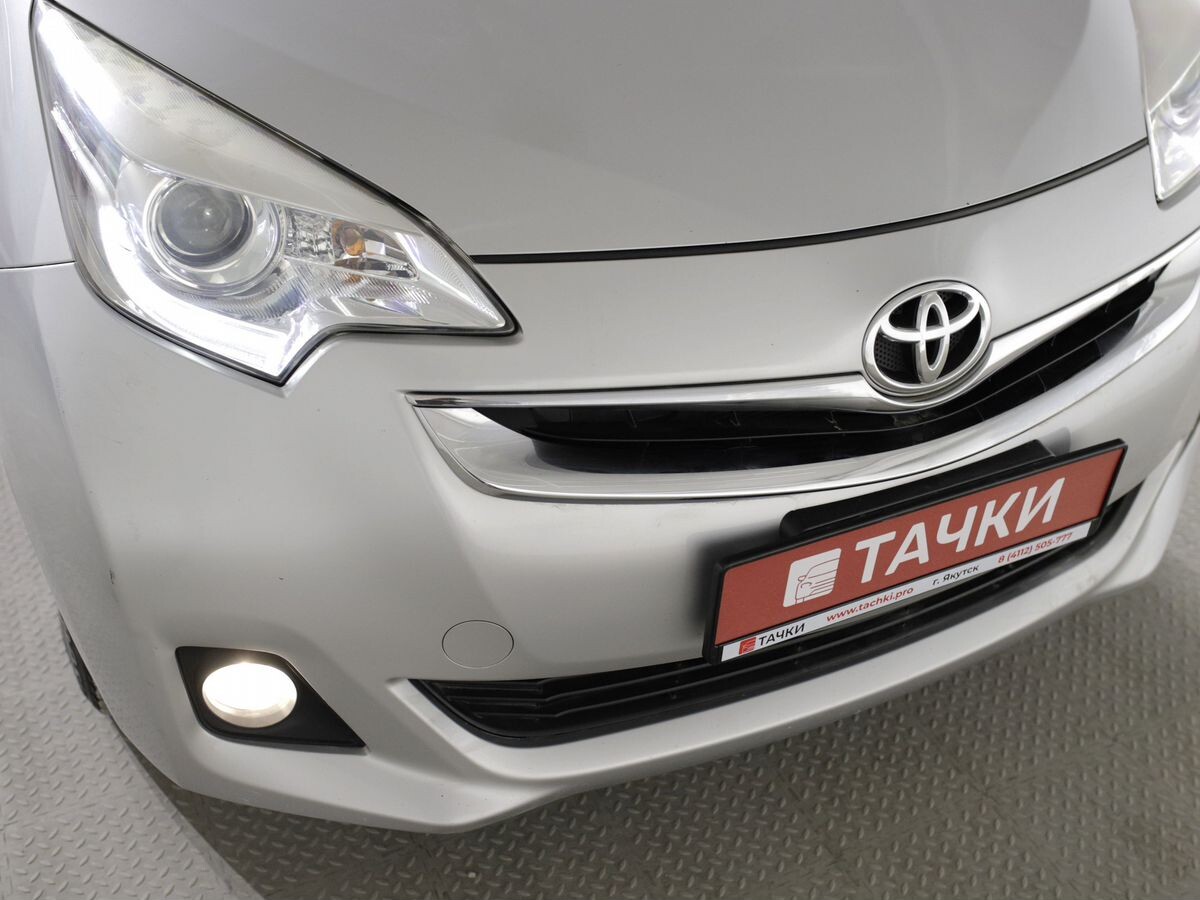 Toyota Ractis 2014 - фото автомобиля