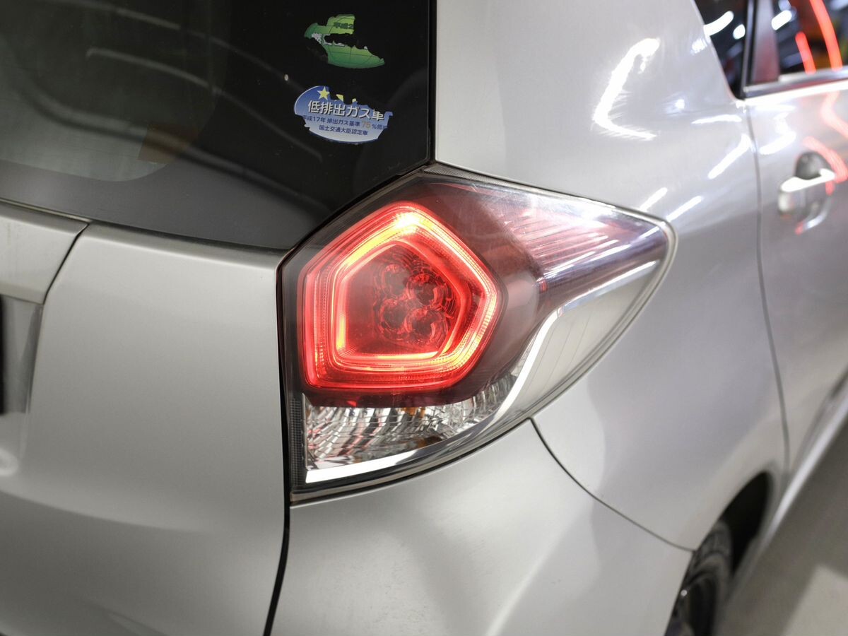 Toyota Ractis 2014 - фото автомобиля