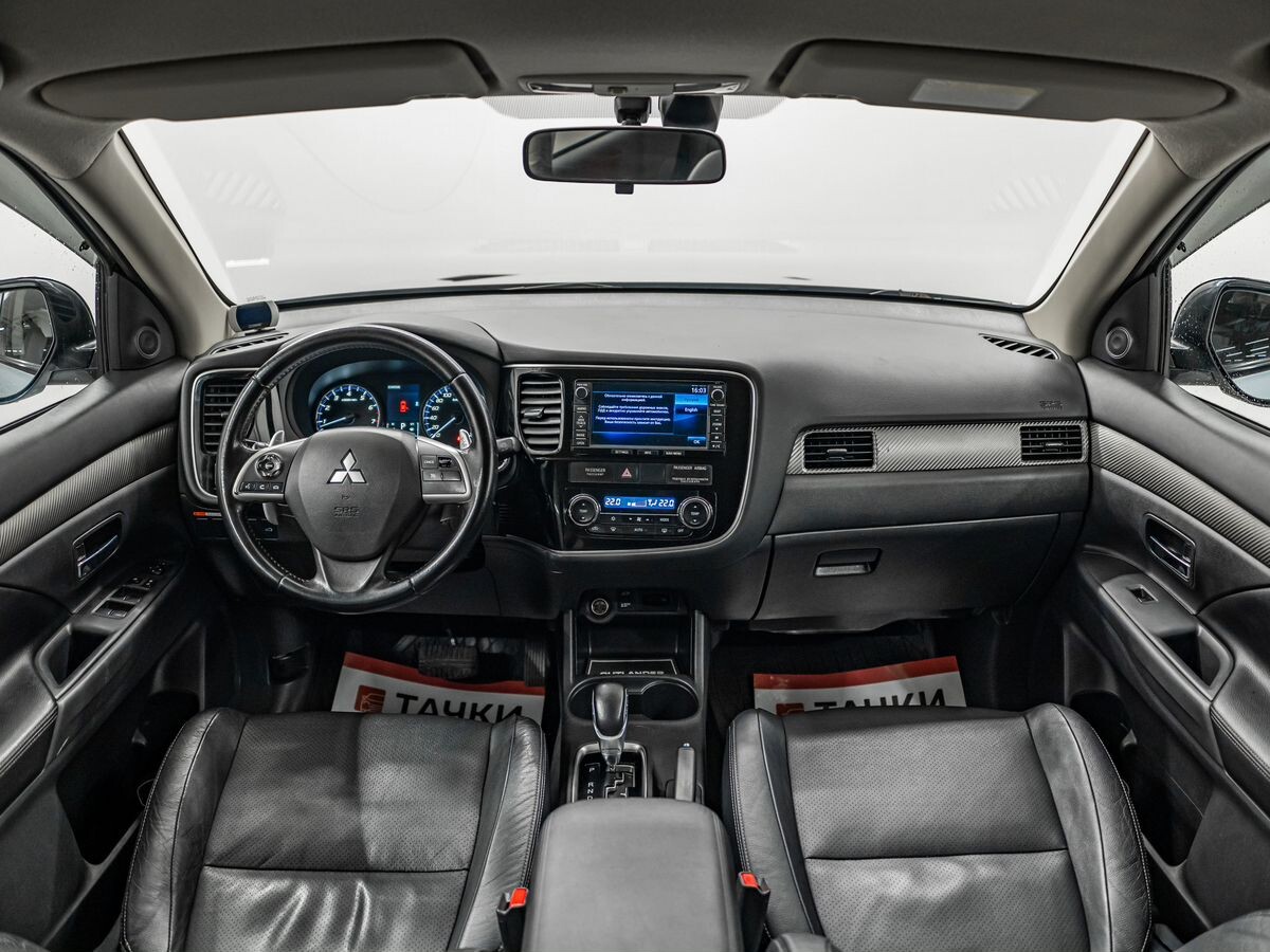 Mitsubishi Outlander 2012 - фото автомобиля