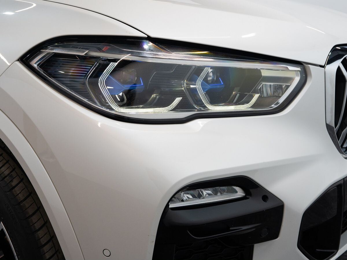 BMW X5 2019 - фото автомобиля